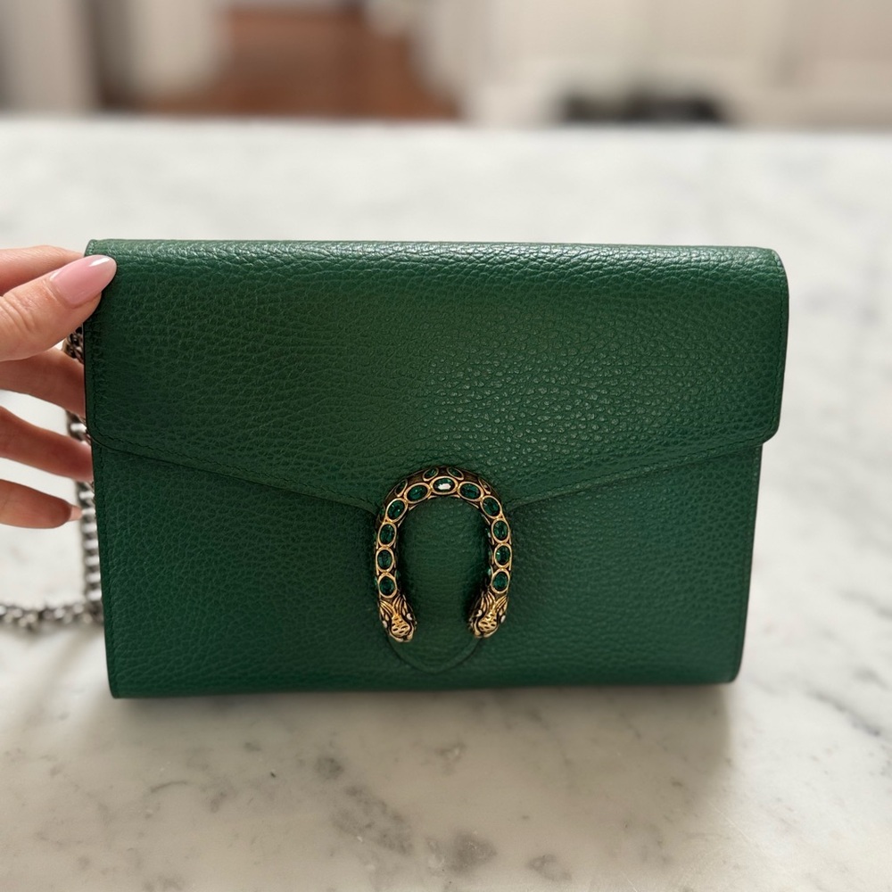 Gucci Dionysus Wallet on Chain